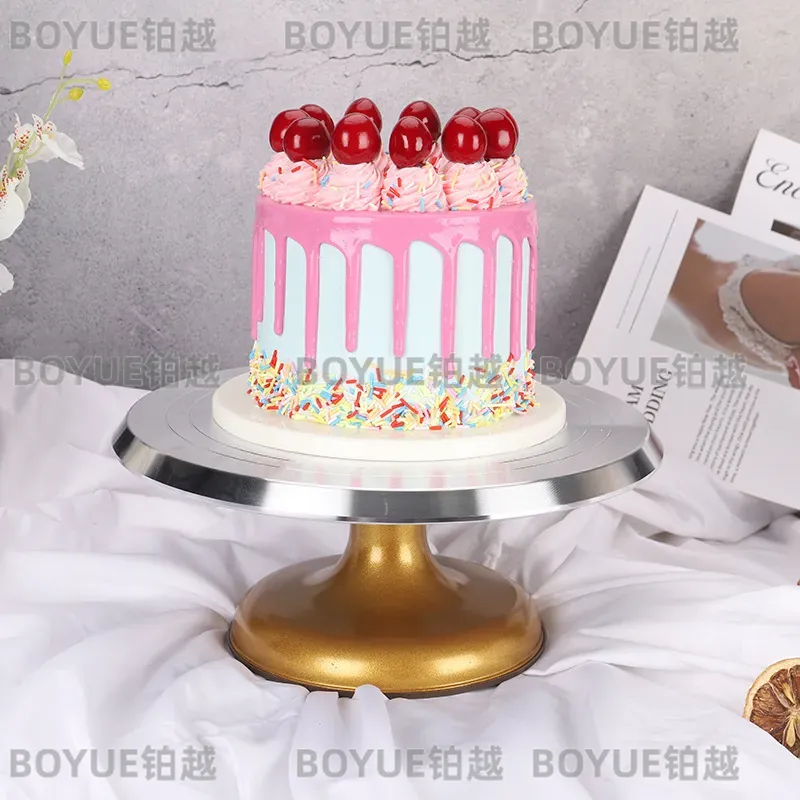 Gold Aluminum Alloy Cake Turnt - Kitchen Baking Table recension och pris