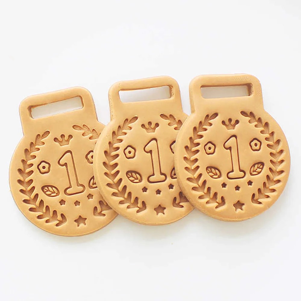 Medals Trophies Cookie Cutters - Kitchen Baking Cake recension och pris